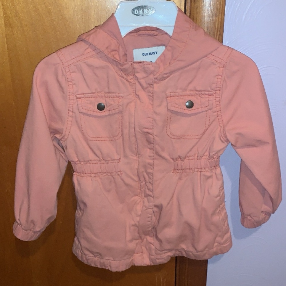 Old Navy Jacket, size 3t, Good Condition